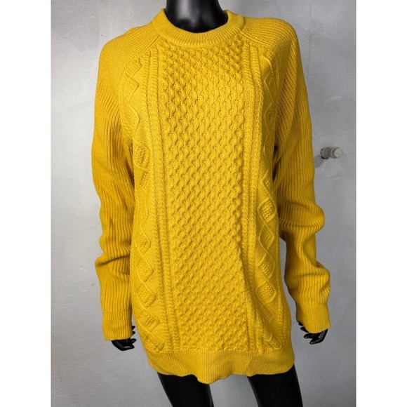 GAP Sweaters - GAP Yellow Cable Knit Sweater Womenswear Pullover Long Sleeve‎ Casual Wear M